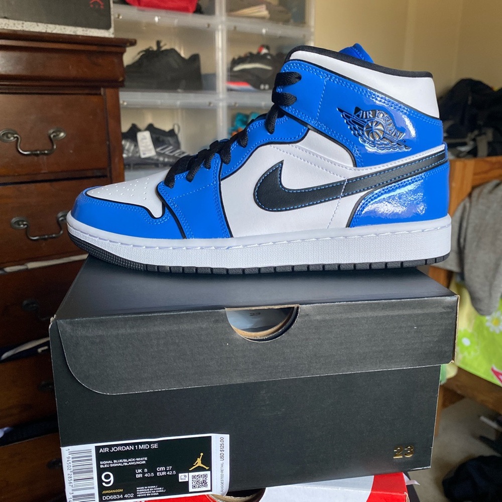 Jordan 1 blue